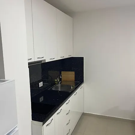 2023 Apartament Shëngjin